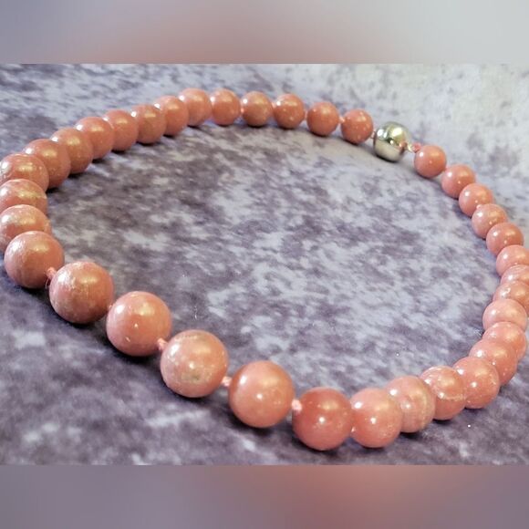 Thulite Beaded Necklace 20 inch - Picture 4 of 12